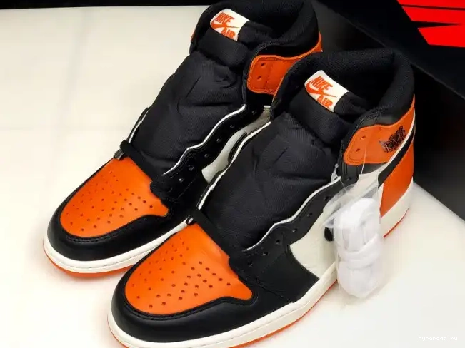 Shattered High Retro 1 OG Backboard555088-005 Air Jordan 0430